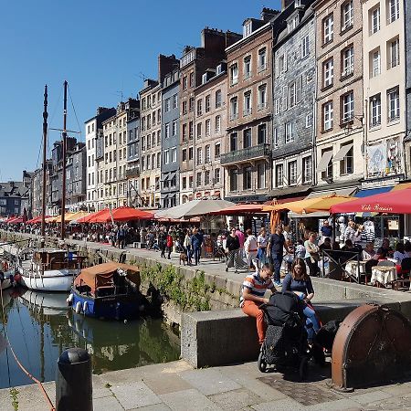 La Petite Parenthese Lägenhet Honfleur Exteriör bild